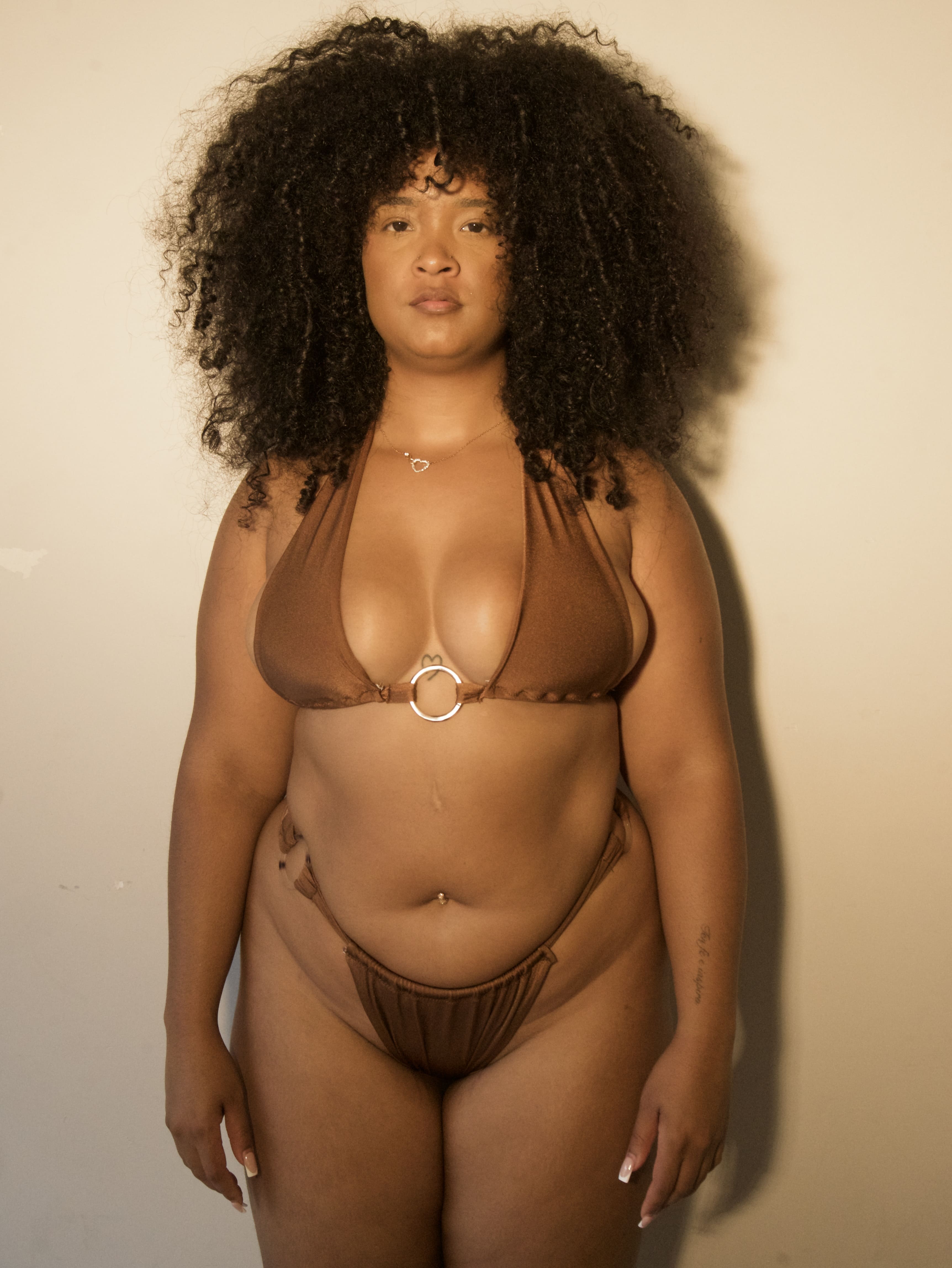Haut Naeva Ambre